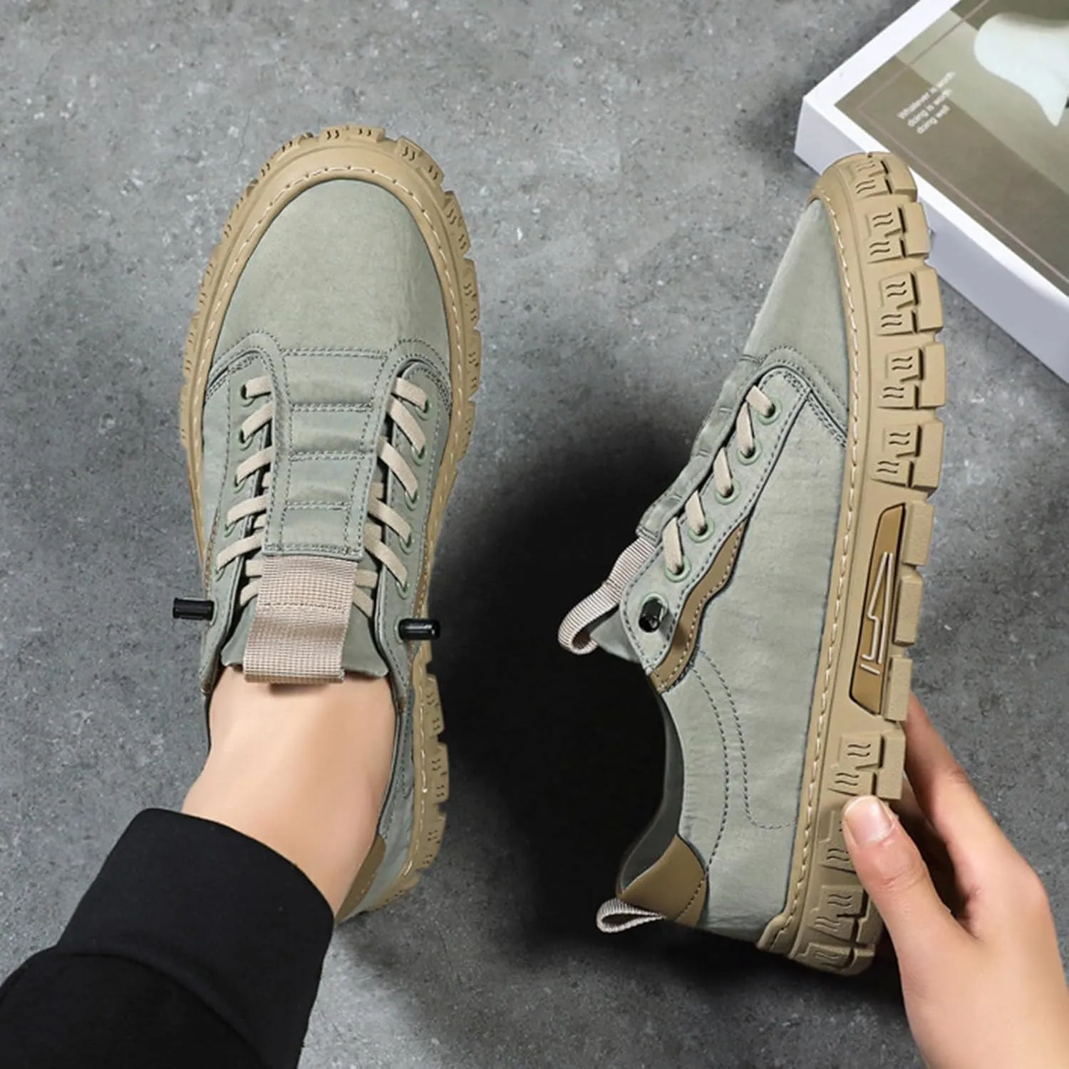 Canvas Shoes Men's Breathable New Men's Fashionable and Versatile Casual Board Shoes Indoor Stick Sneaker