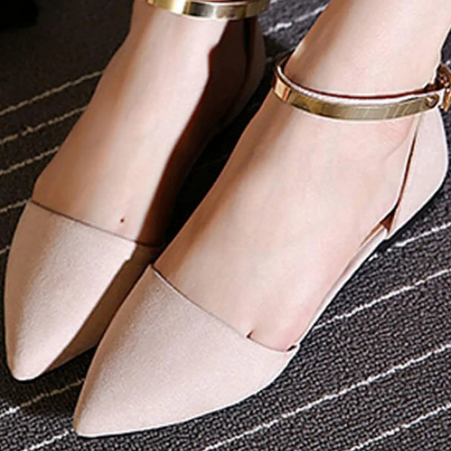 ChaiRong Zhou Women's Elegant Ankle Buckle Flat Shoes Classic Comfortable Pointed Toe Ballerina Ballets
