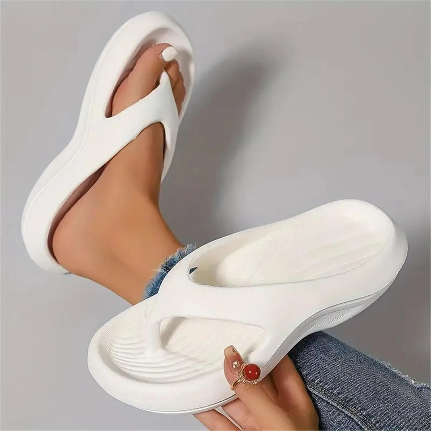 Flip Flops for Women Summer Casual Arch Support Thong Sandals Orthopedic Sandals Comfortable Beach Cloud Slipper Outdoor Shoes