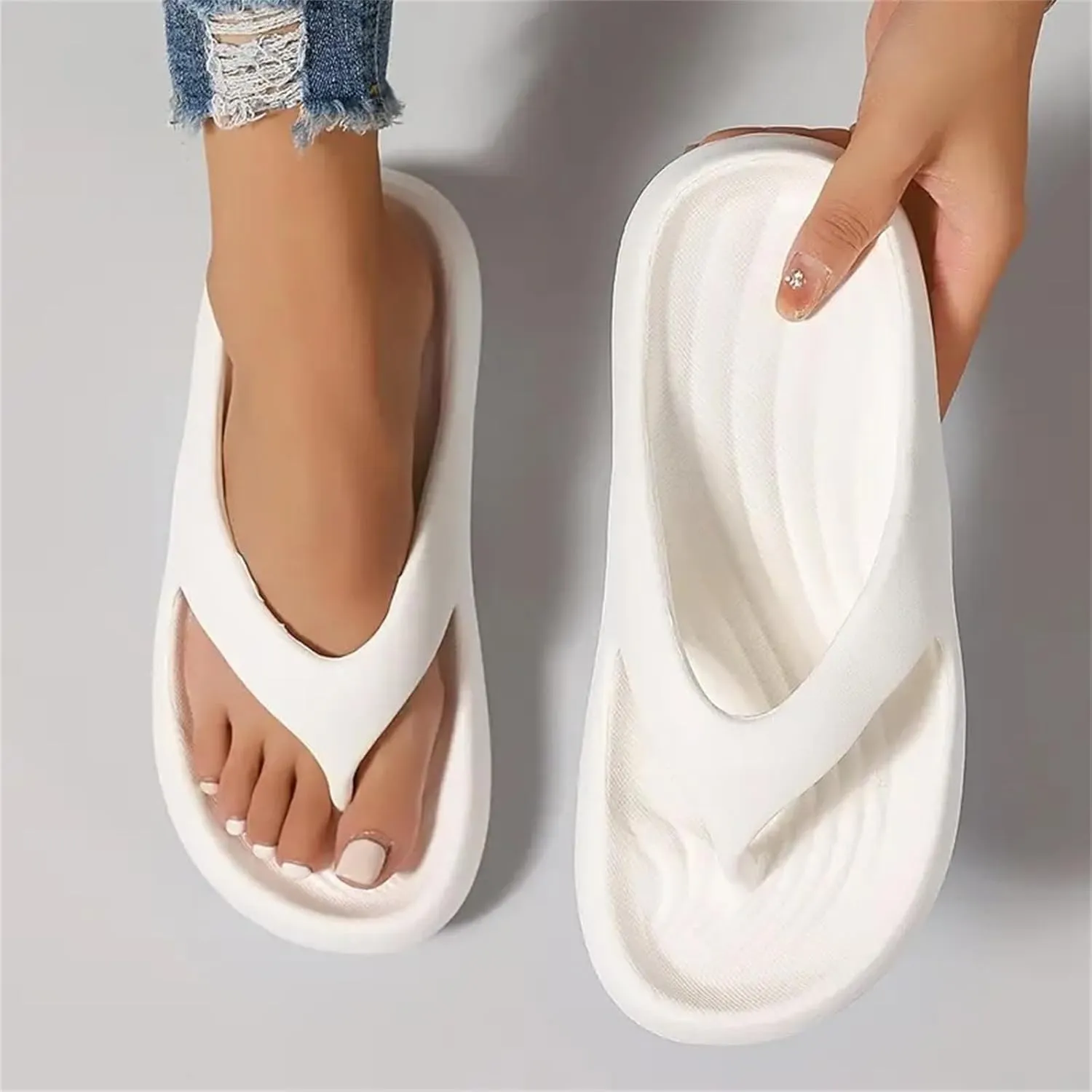 Flip Flops for Women Summer Casual Arch Support Thong Sandals Orthopedic Sandals Comfortable Beach Cloud Slipper Outdoor Shoes