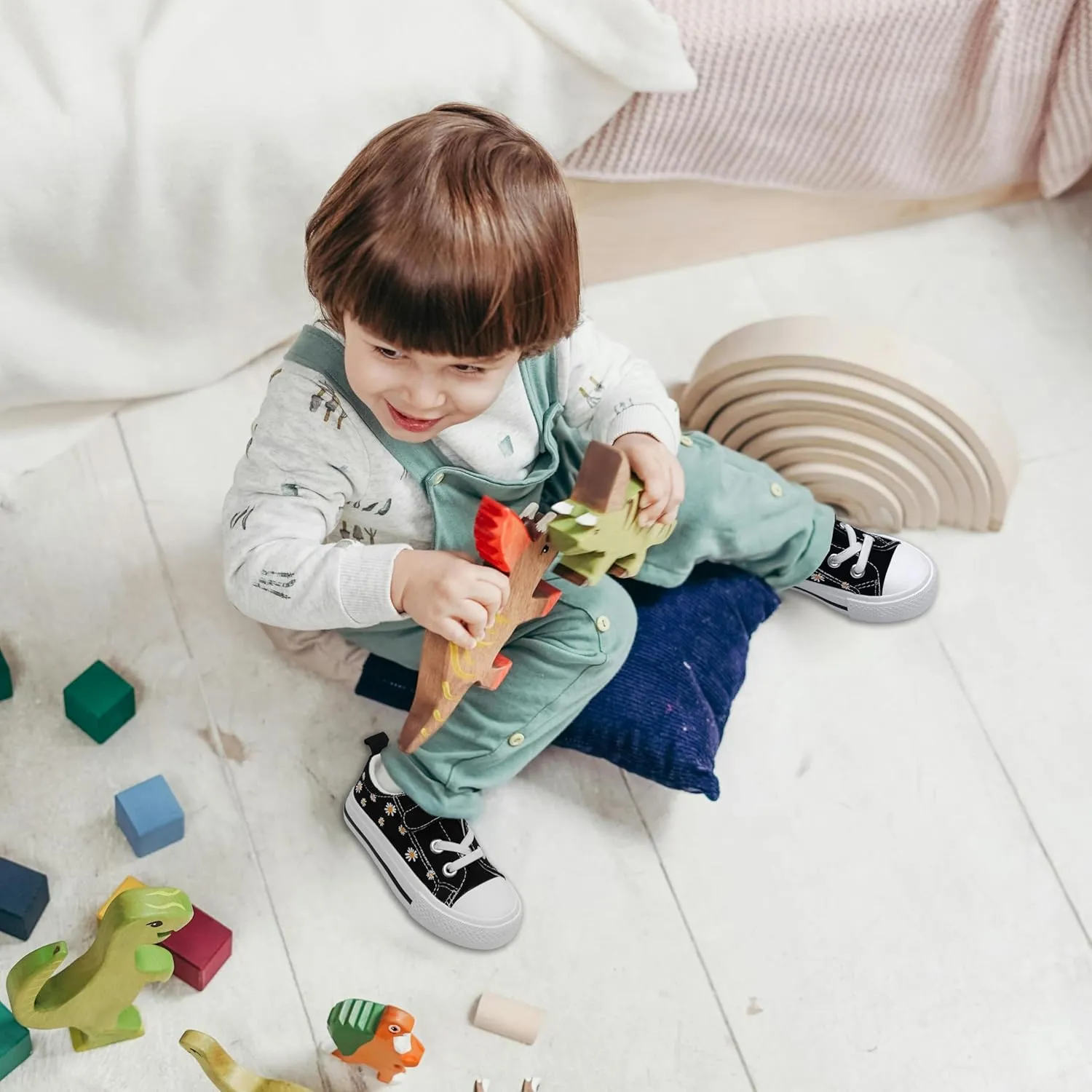 JUDIS Kids Canvas Shoes Adjustable Hook and Loop Fashion Casual Sneakers for Boys and Girls