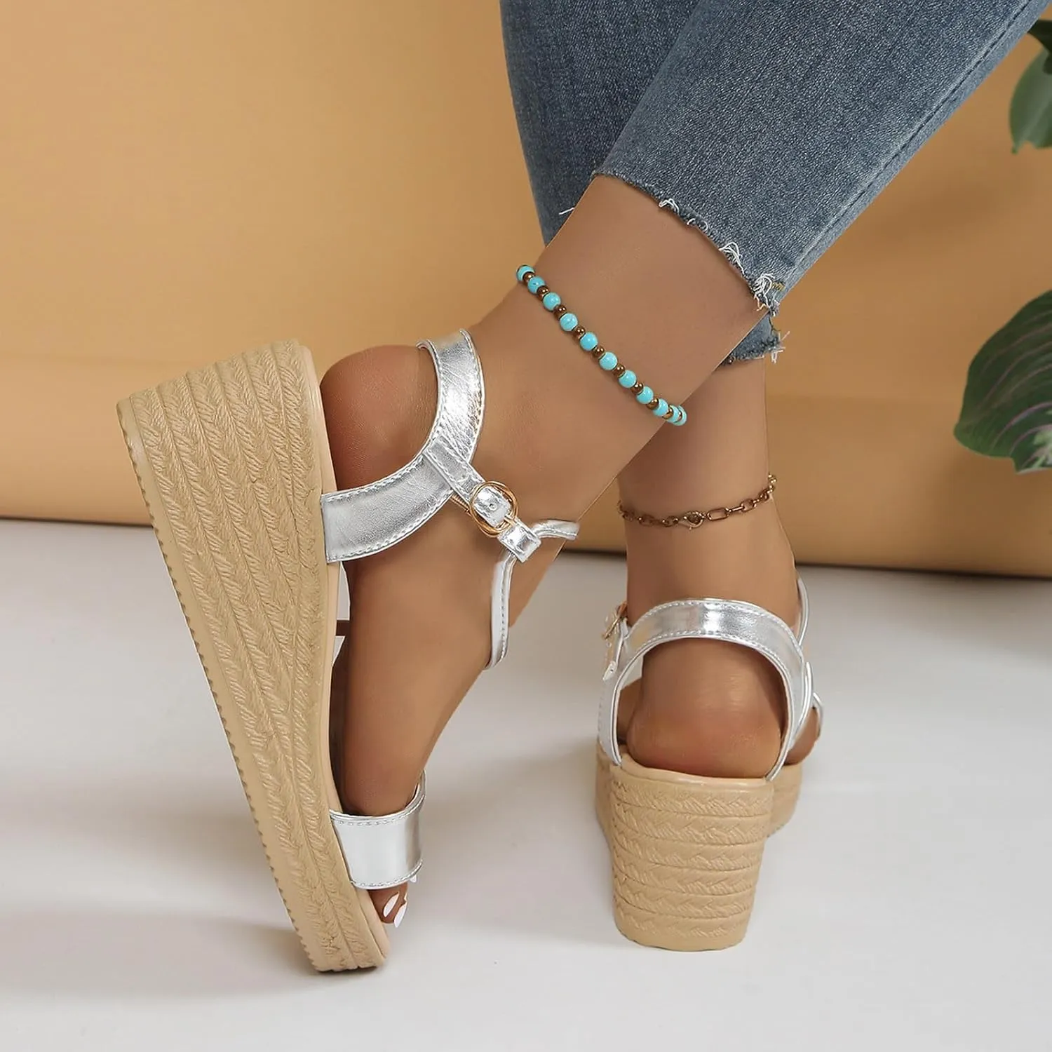 Ladies Summer Casual Shiny Leather Solid Colour Slope Heel Beach Large Size Sandals Arch Supports for Women