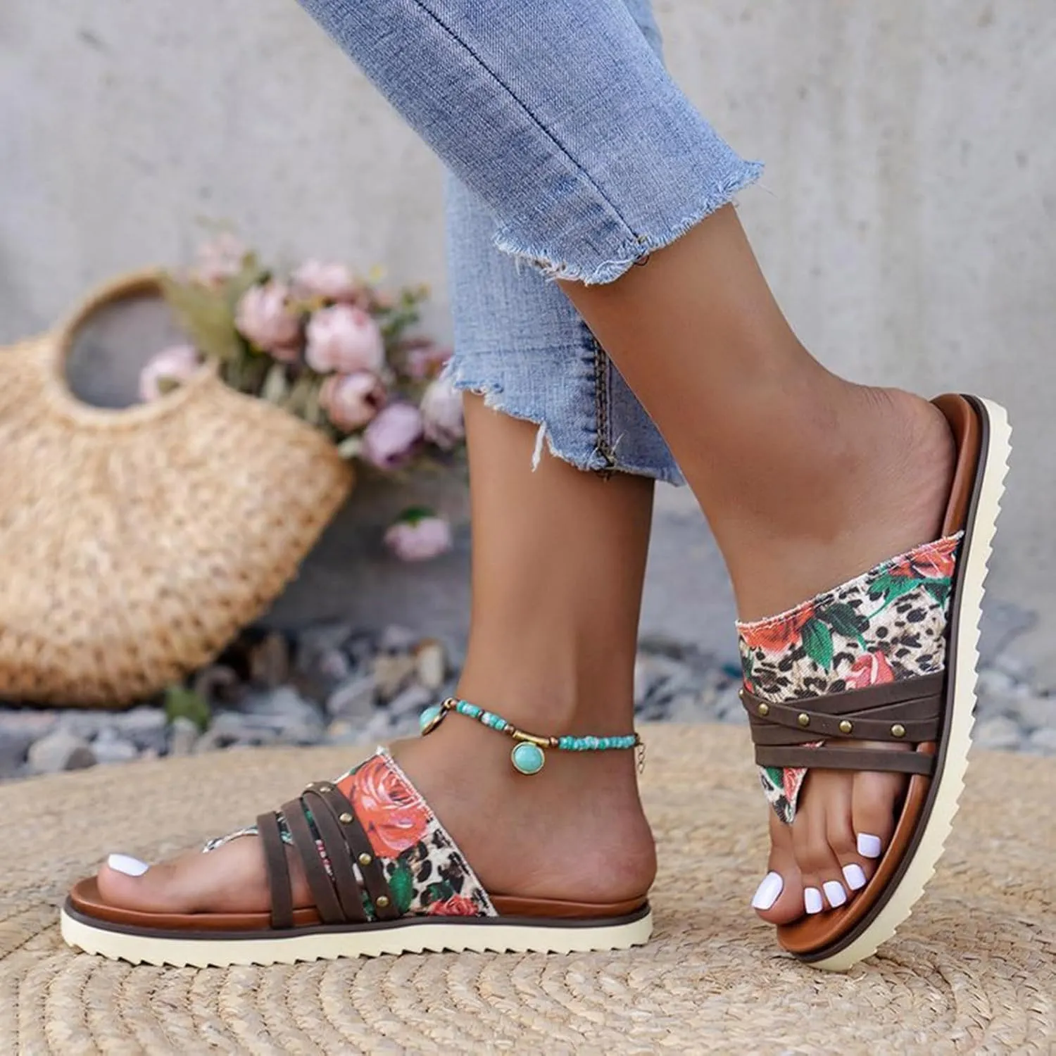 Large Size Flat Flower Flip Flops Women's Outer Wear Printed Beach Sandals Lady Sandals Women Big Size Flat Sandal Shoes