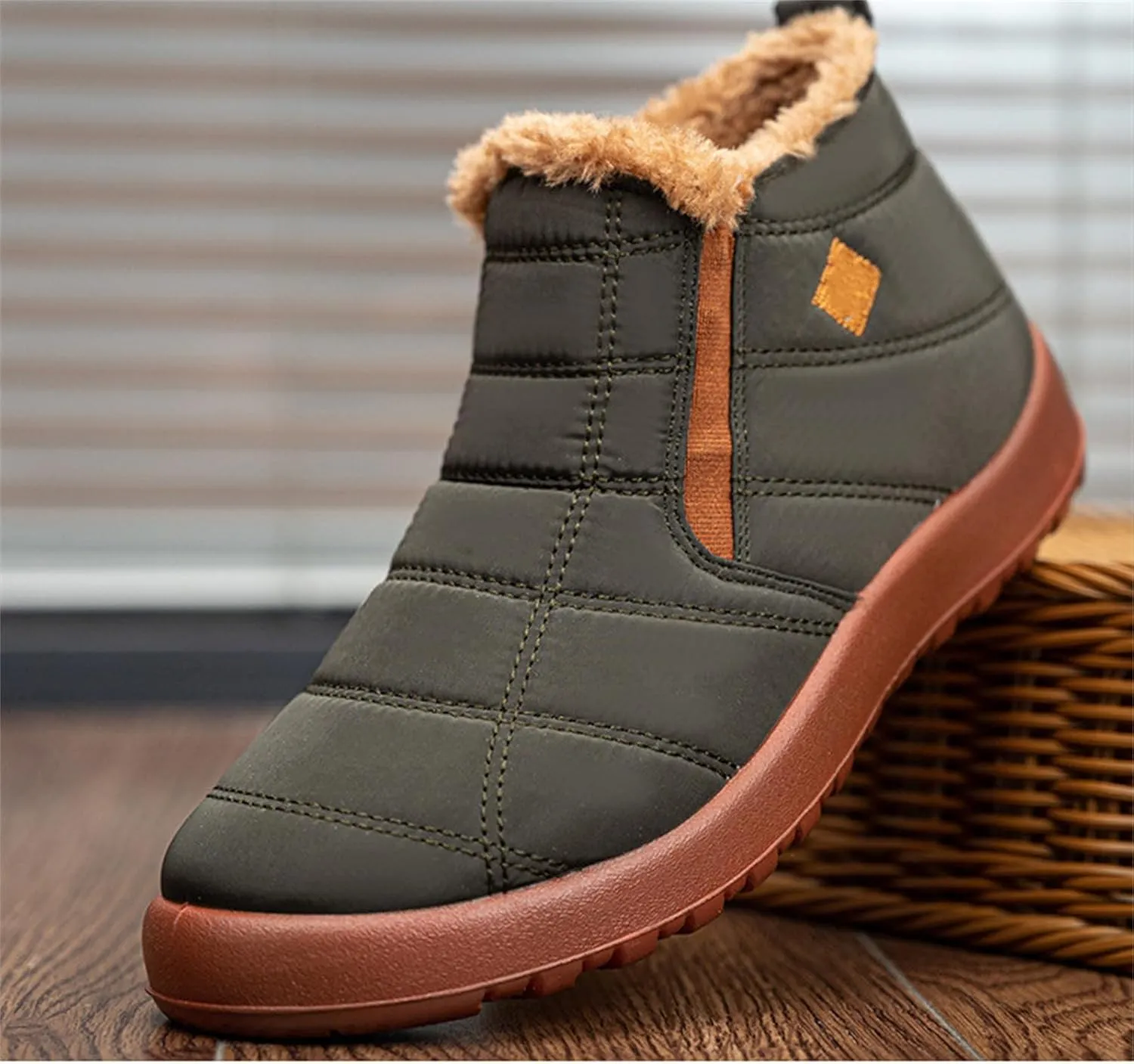 Lausiuoe Snow Boots For Women Waterproof Insulated Wide Width Winter Fur Lined Warm Ankle Booties Slip On Outdoor Shoes