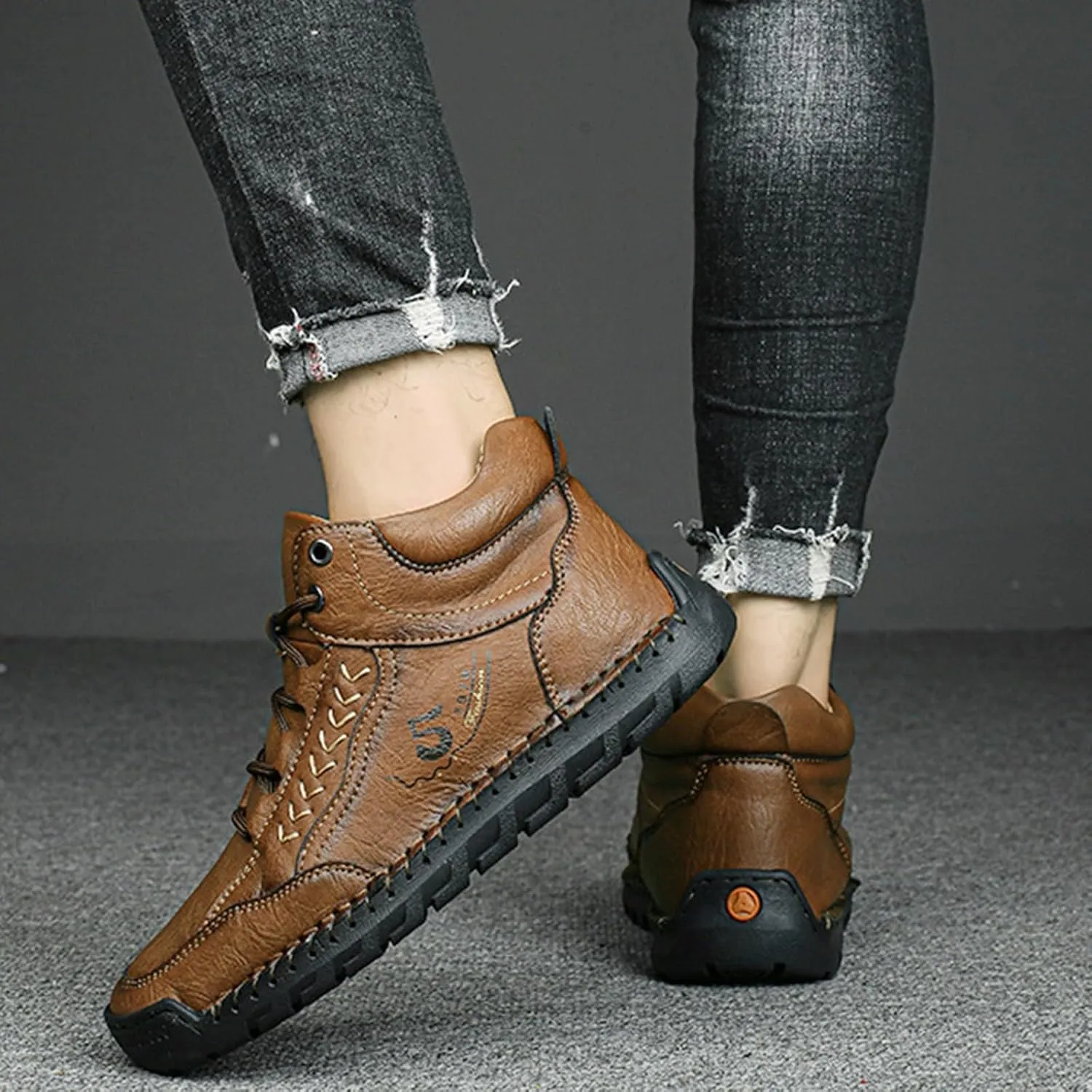 Mens Leather Sneakers Casual Comfy Sole Walking Running Shoes Comfortable Tennis Shoes Closed Toe Non Slip Summer Spring Men Sneaker for Hiking