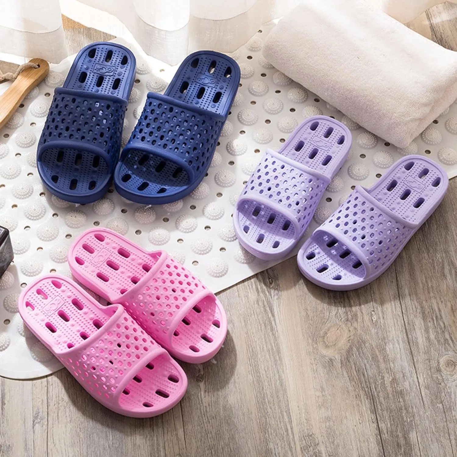 Mens Shower Shoes Slides for Women Cloud Slippers for Men Womens Slides Pool Living Room Quick Drying Slippers