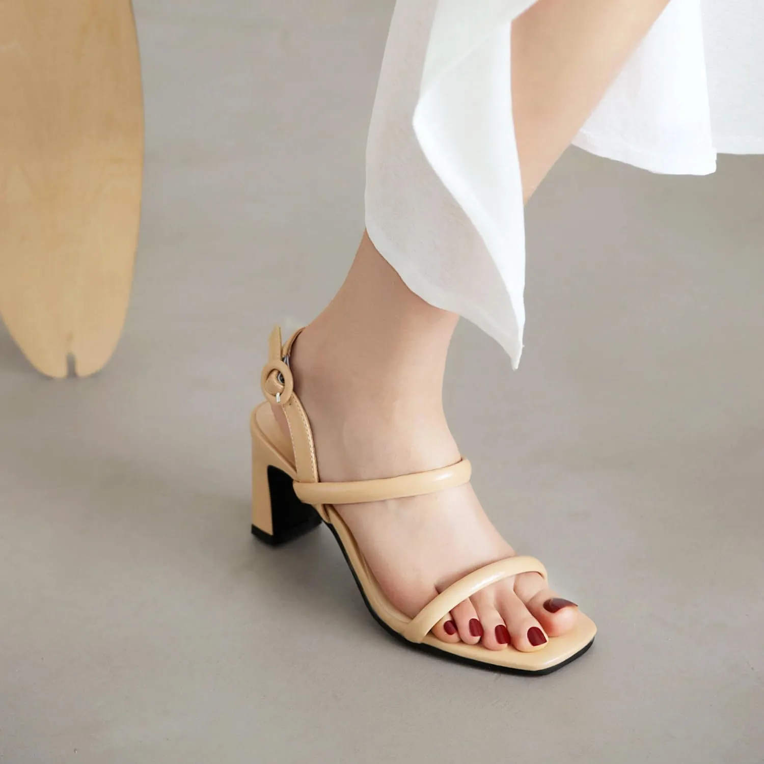 MRKEWUNEY Elegant Chunky Heel Sandals For Women Open Toe Ankle Strap Sandals
