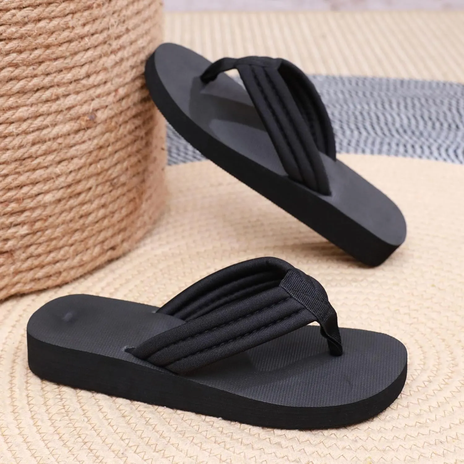 Roorsily Womens Flip Flops Fashionable Soft Sole Outdoor Beach Flip Flops Summer Thick Sole Flip Flops for Women