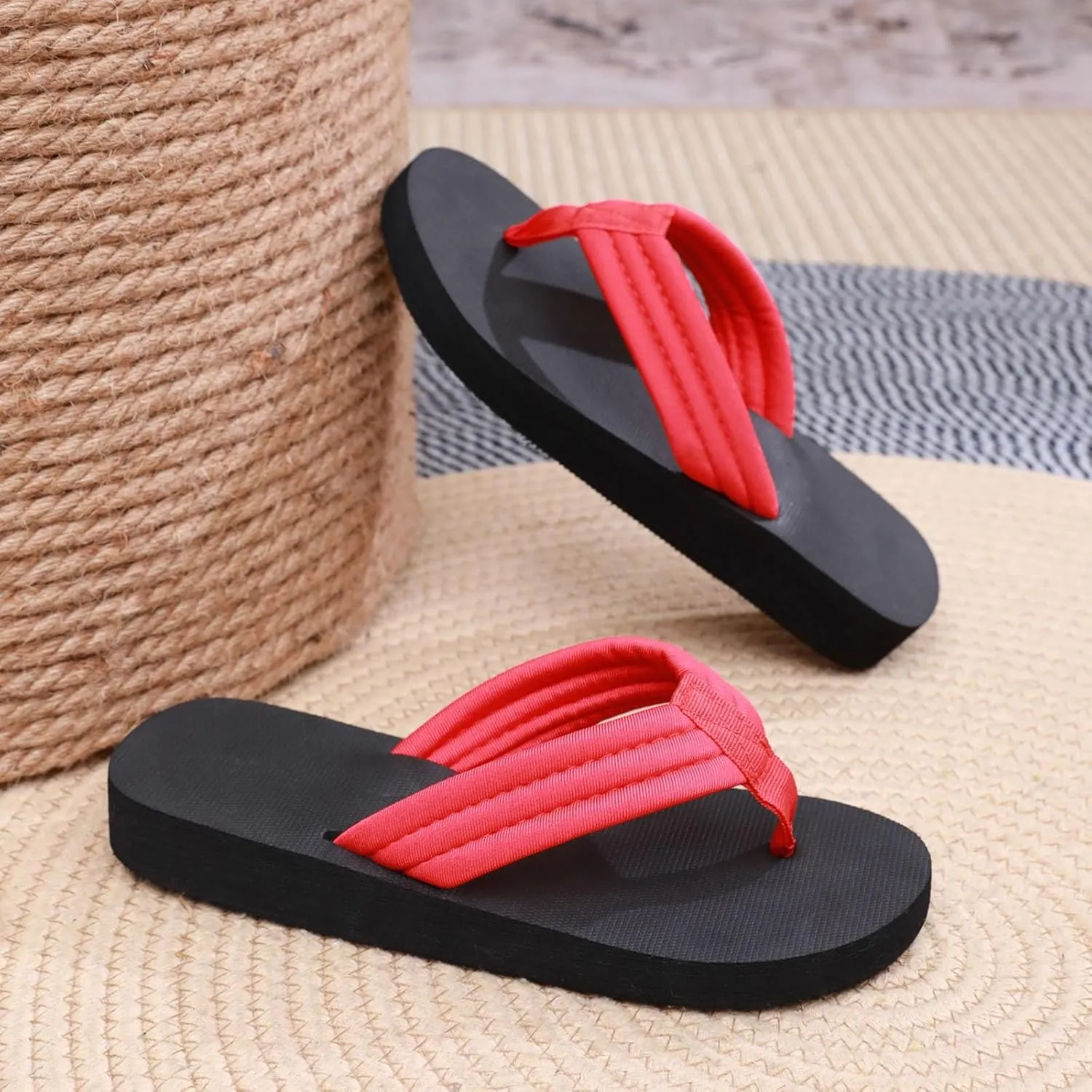 Roorsily Womens Flip Flops Fashionable Soft Sole Outdoor Beach Flip Flops Summer Thick Sole Flip Flops for Women