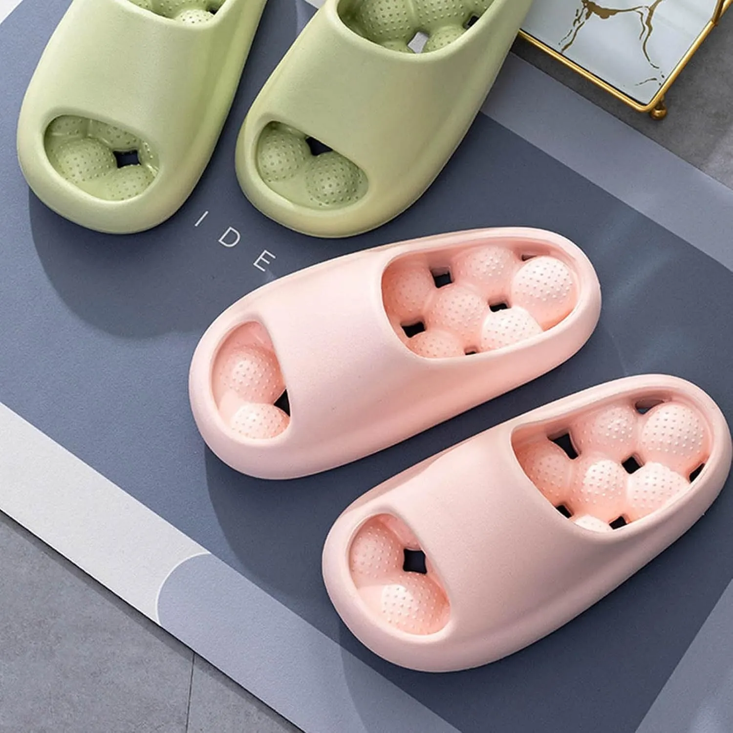 Summer Slides Sandals for Women Shower Shoes with Drainage Holes House Slippers Bathroom Slipper Womens Slides