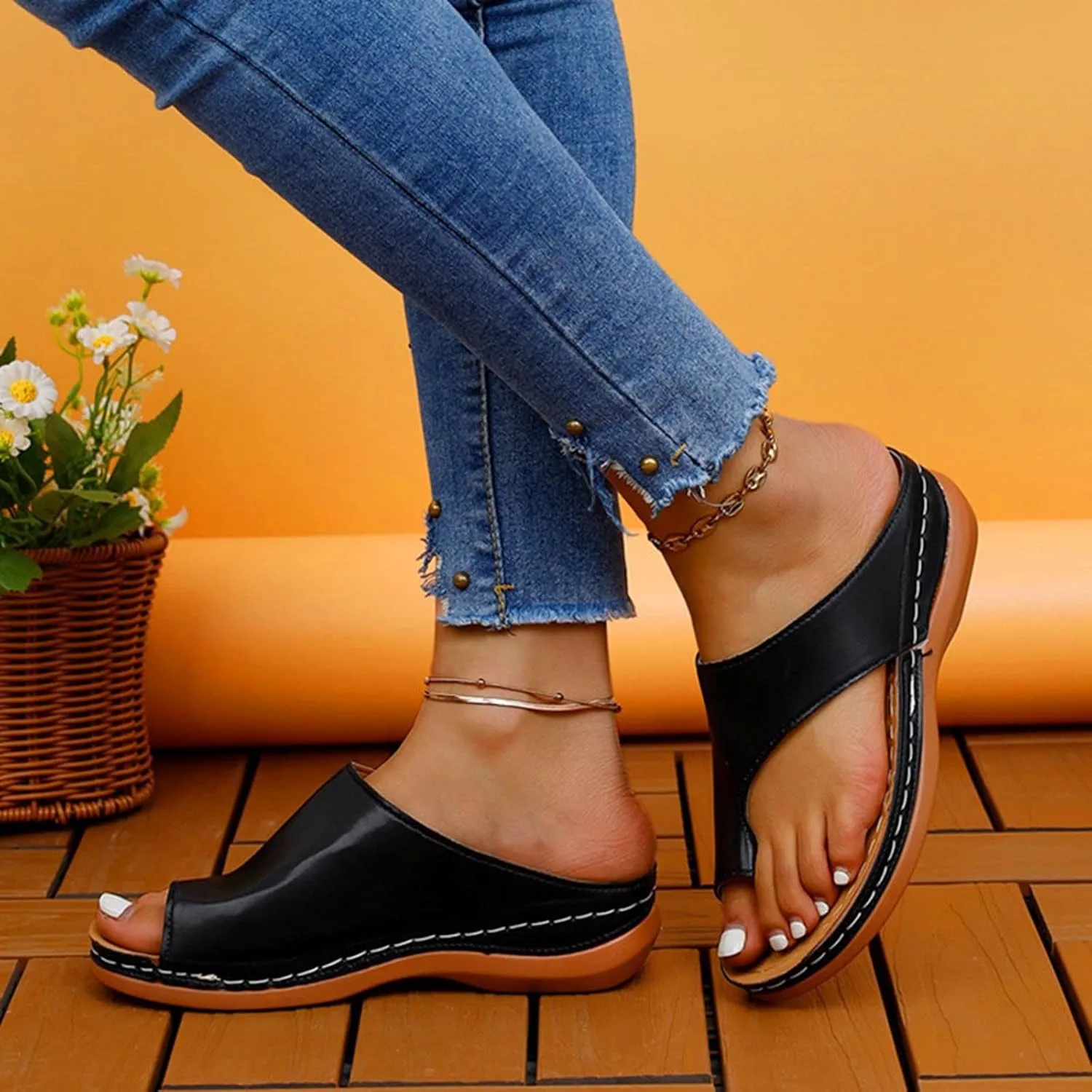 Summer Women Sandals Casual Flats Vintage Straps Toe Ring Clip Slip on Slides Slippers Comfort Arch Support Beach Sandal Flip Flops