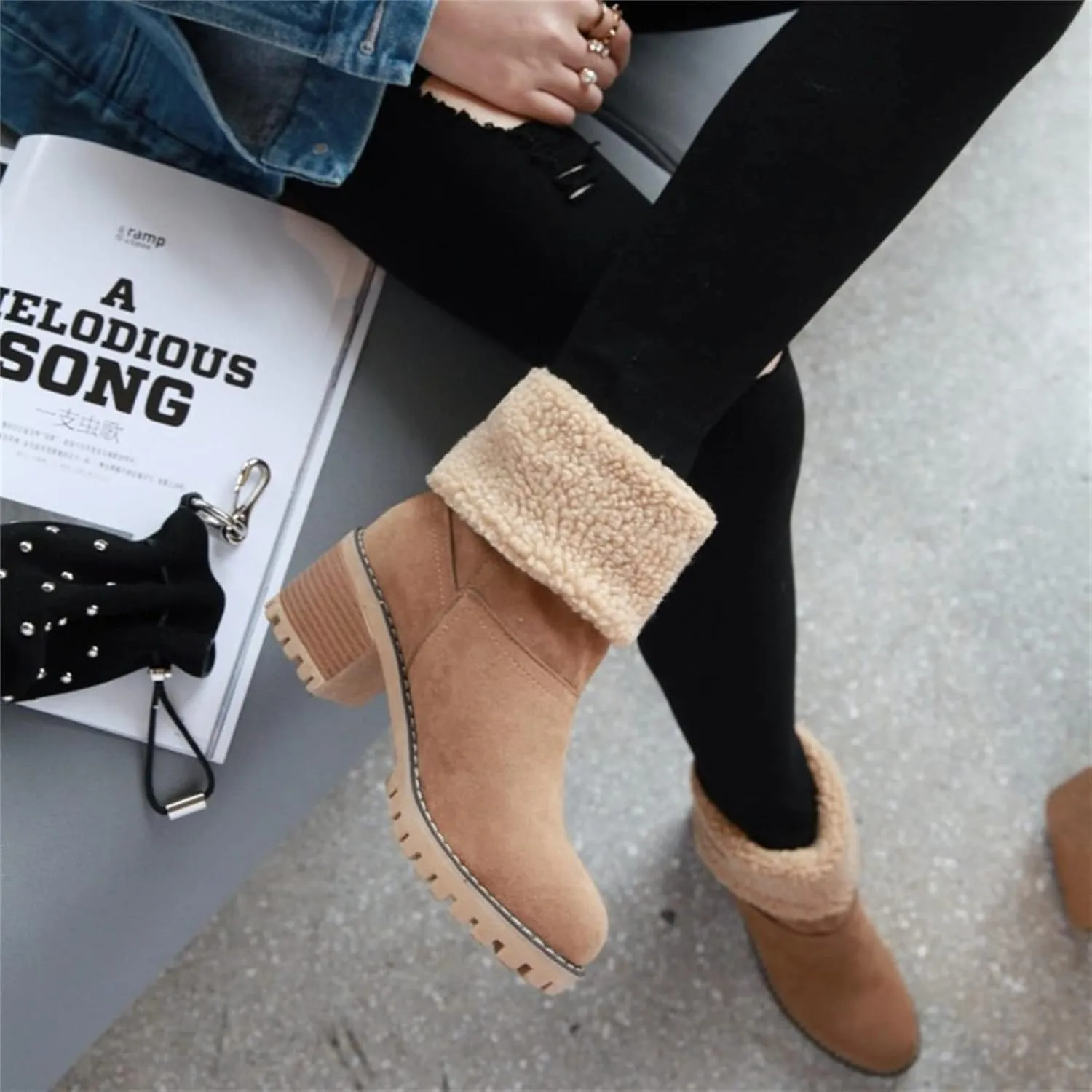 Winter Boots For Women Fashion Snow Boots 2024 Lightweight Cold Weather Fur Lined Warm Mid Calf Boots Ankle Booties