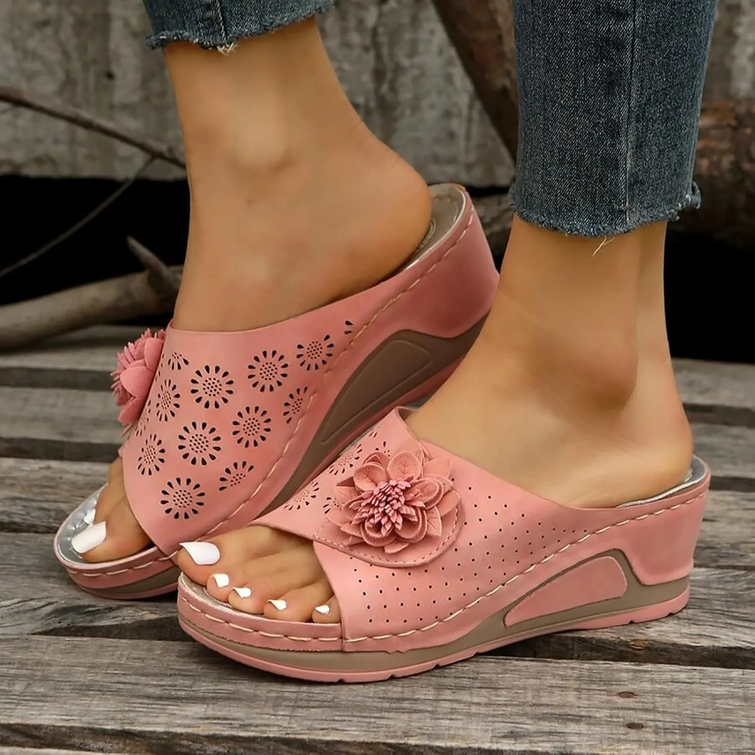 Women's Breathable Open Toe Slide Sandal Low Wedges Platform Sandals Comfortable Sandals Temperament Sandals