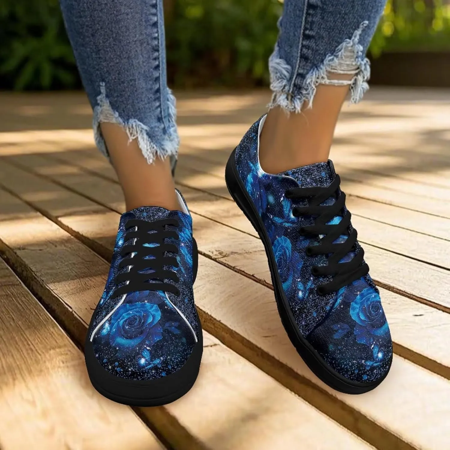 Women's Casual Canvas Shoes Comfortable Low Top Walking Shoes Classic Polyester Upper Arch Support Canvas Sneakers