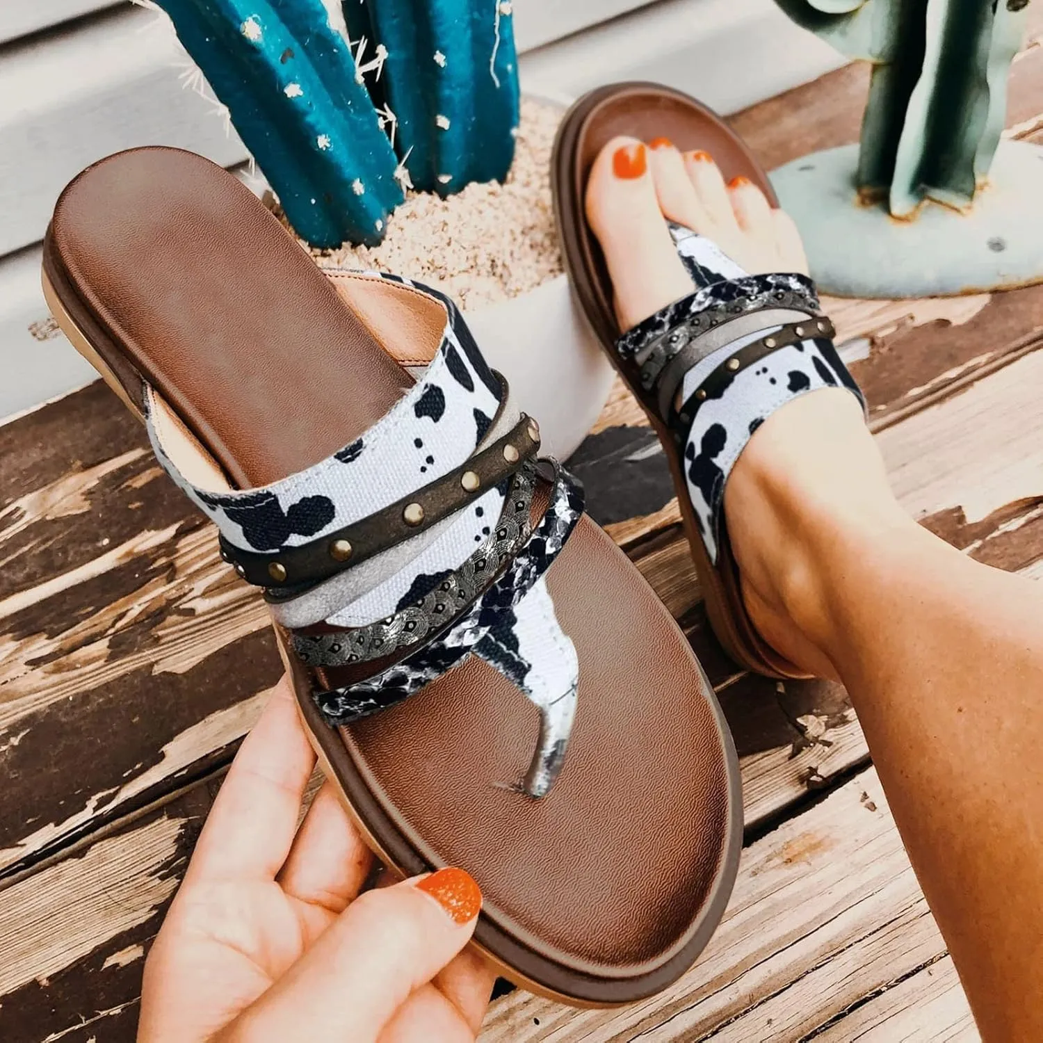 Women's Sandals Womens Sandals Slip on Lightweight Athletic Thong Sandals Womens Sandals with Arch Support