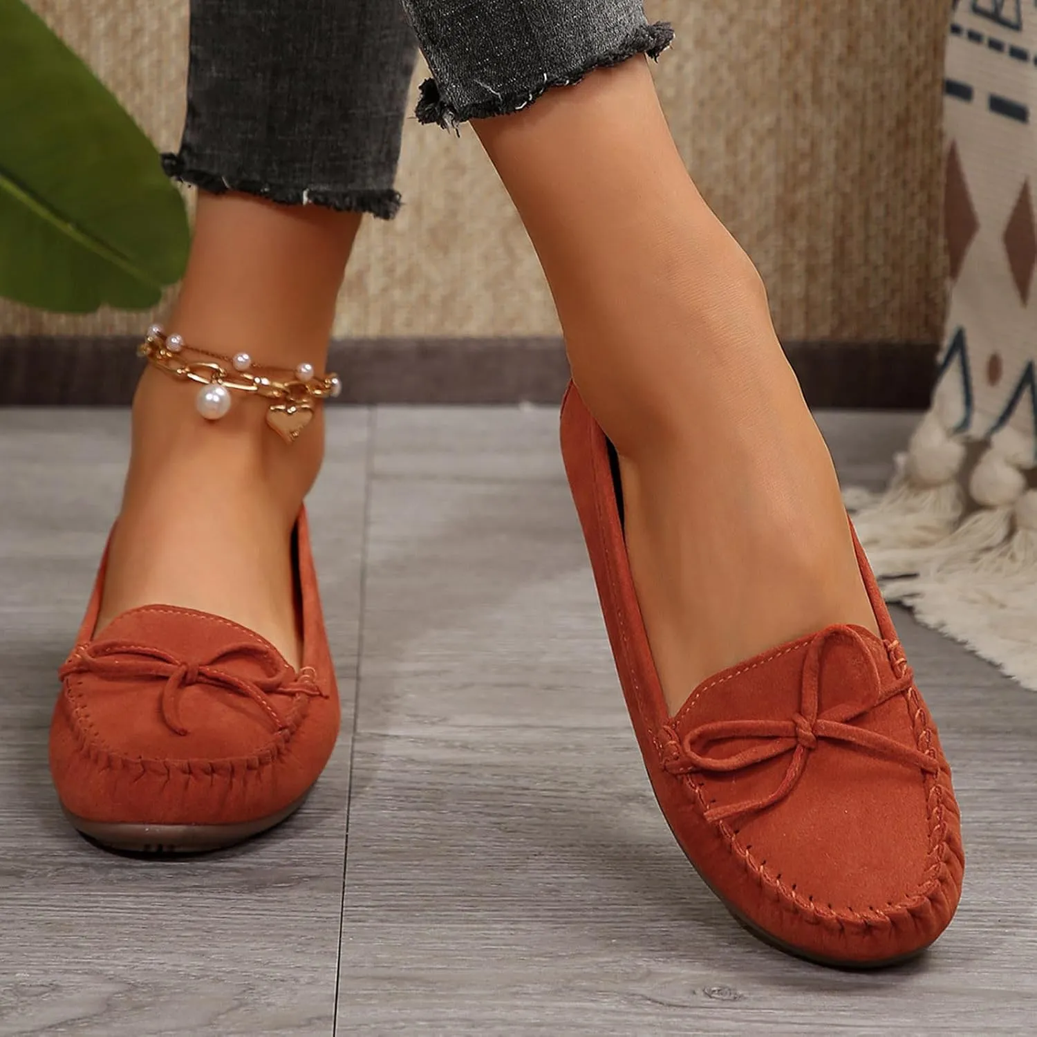 Women's Suede Casual Penny Loafers Vintage Ladies Moccasins Driving Shoes Comfort Slip-On Fashion Boat Classic Flats