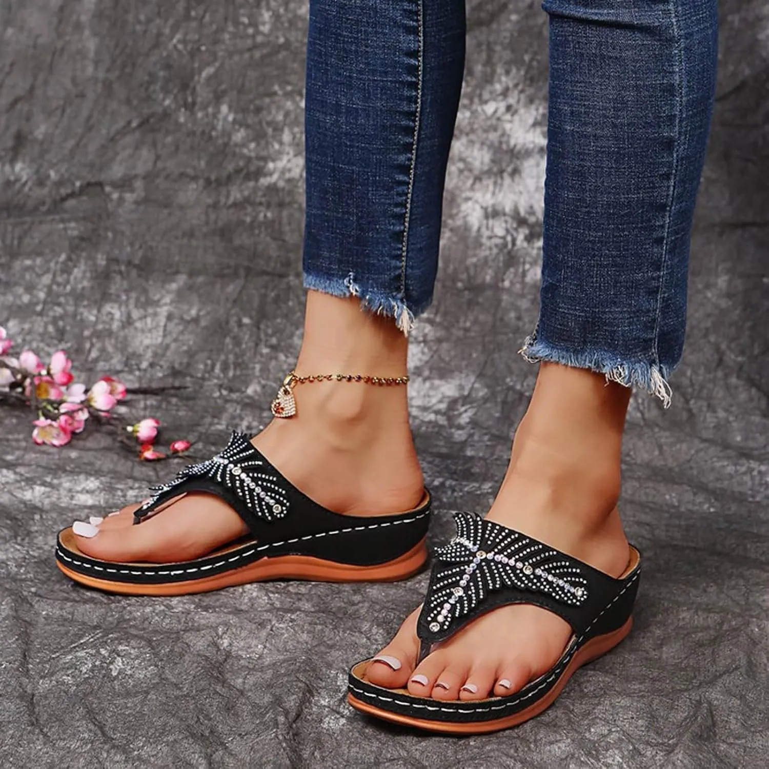Women's Vacation Wedges Sandals Classic Wedge Heels Sandals Breathable Slides Sandals Pillow Slippers