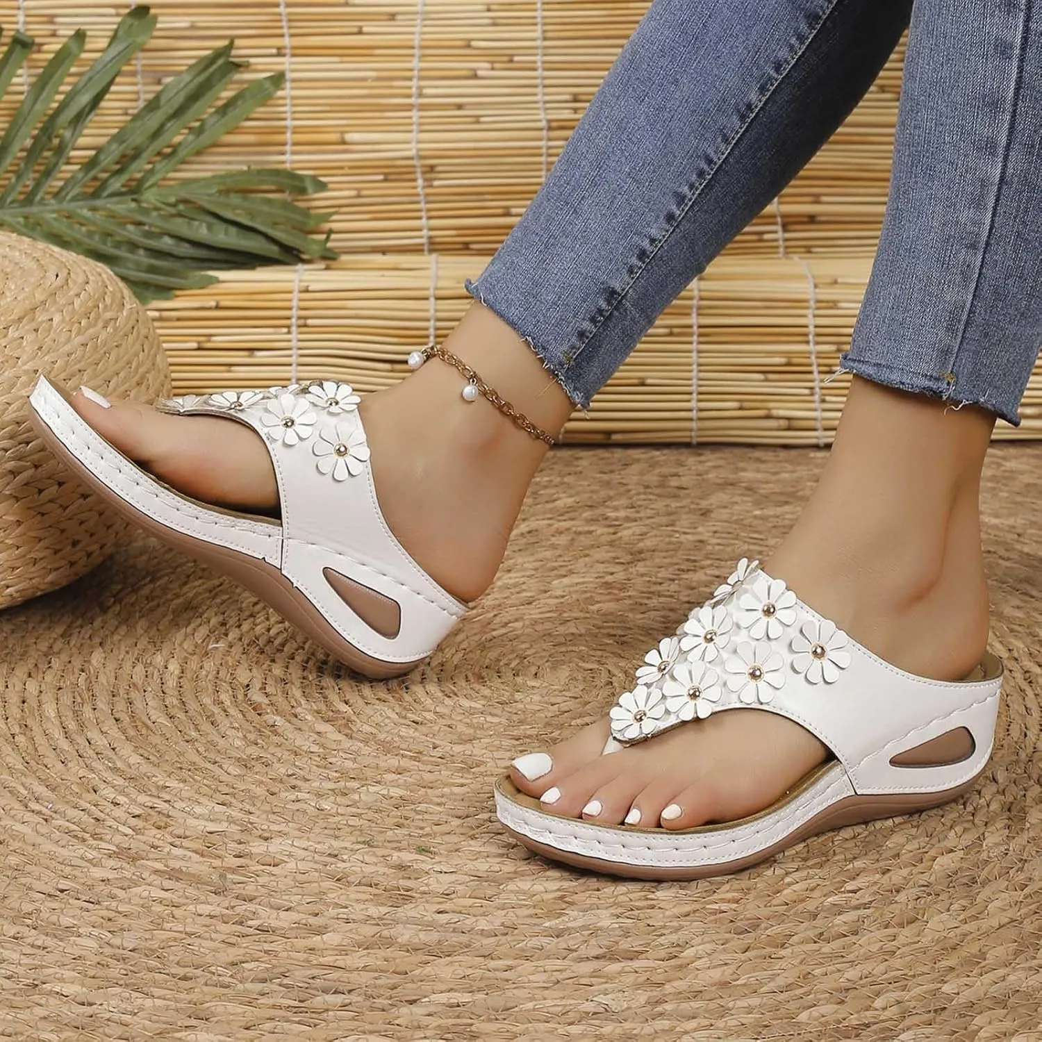 Womens Wedge Sandals Summer Boho Flip Flops Flower Platform Thong Slides Sandal Dressy Wedges Flip-Flop Slippers Beach Shoes